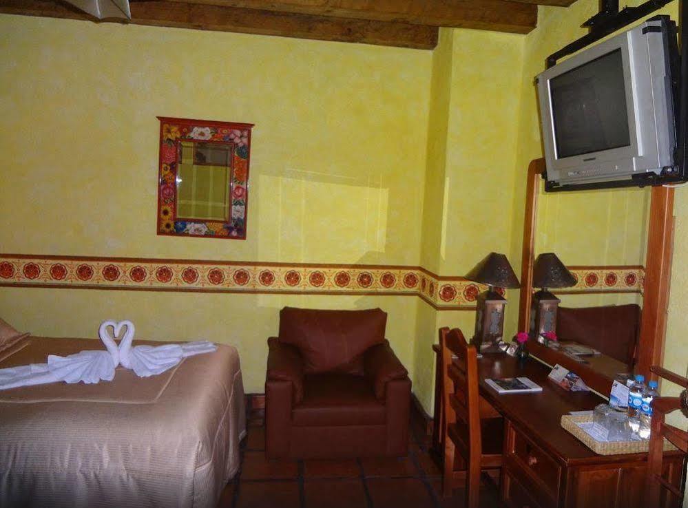 Hotel Pueblo Magico ปาทซ์คูเอโร ภายนอก รูปภาพ